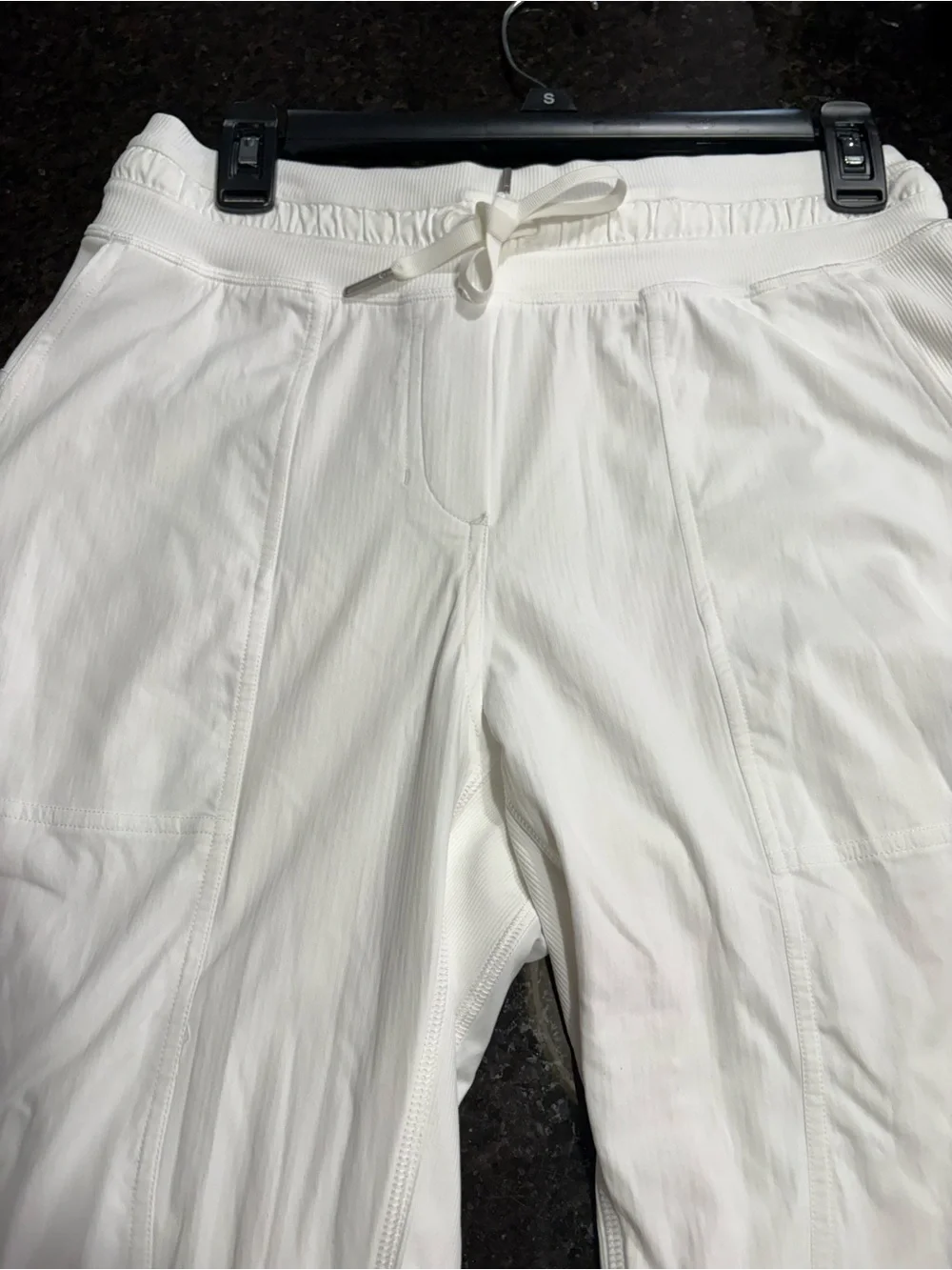 Lululemon capri crop pants